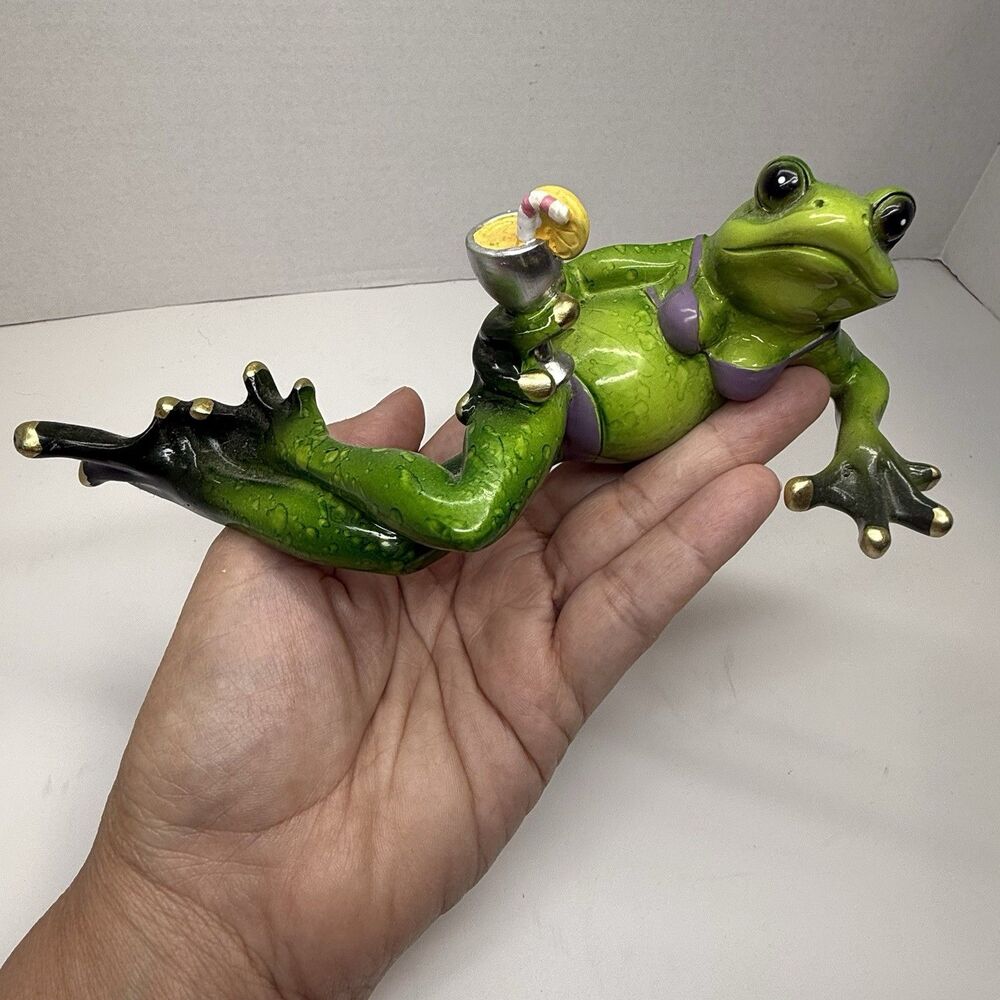 Ganz Lounging Frog In Bikini With Tropical Cocktail Resin Figurine